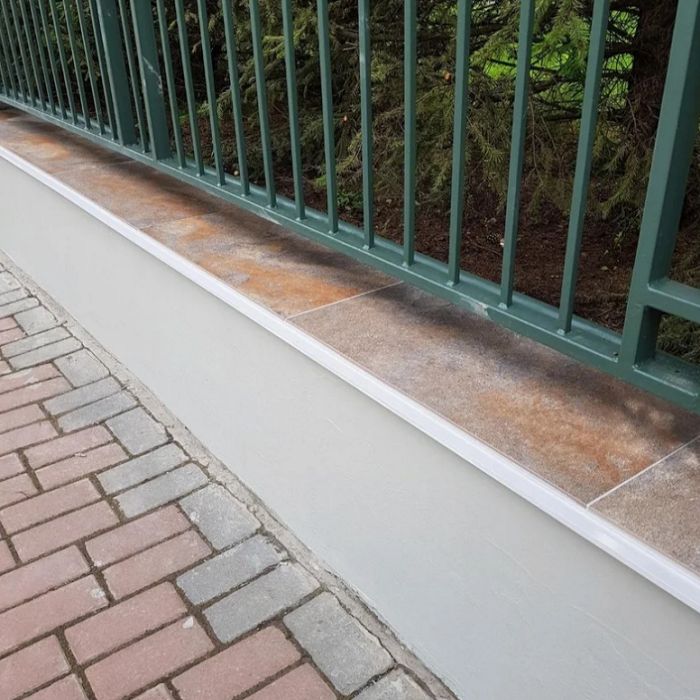 Капельник декоративный большой для террасы, балкона, фасада, 40 х 60 х 2500 мм, Серебро матовое, 1 шт Купить оптом Капельник декоративный большой для террасы, балкона, фасада, 40 х 60 х 2500 мм, Серебро матовое, 1 шт — изображение 4