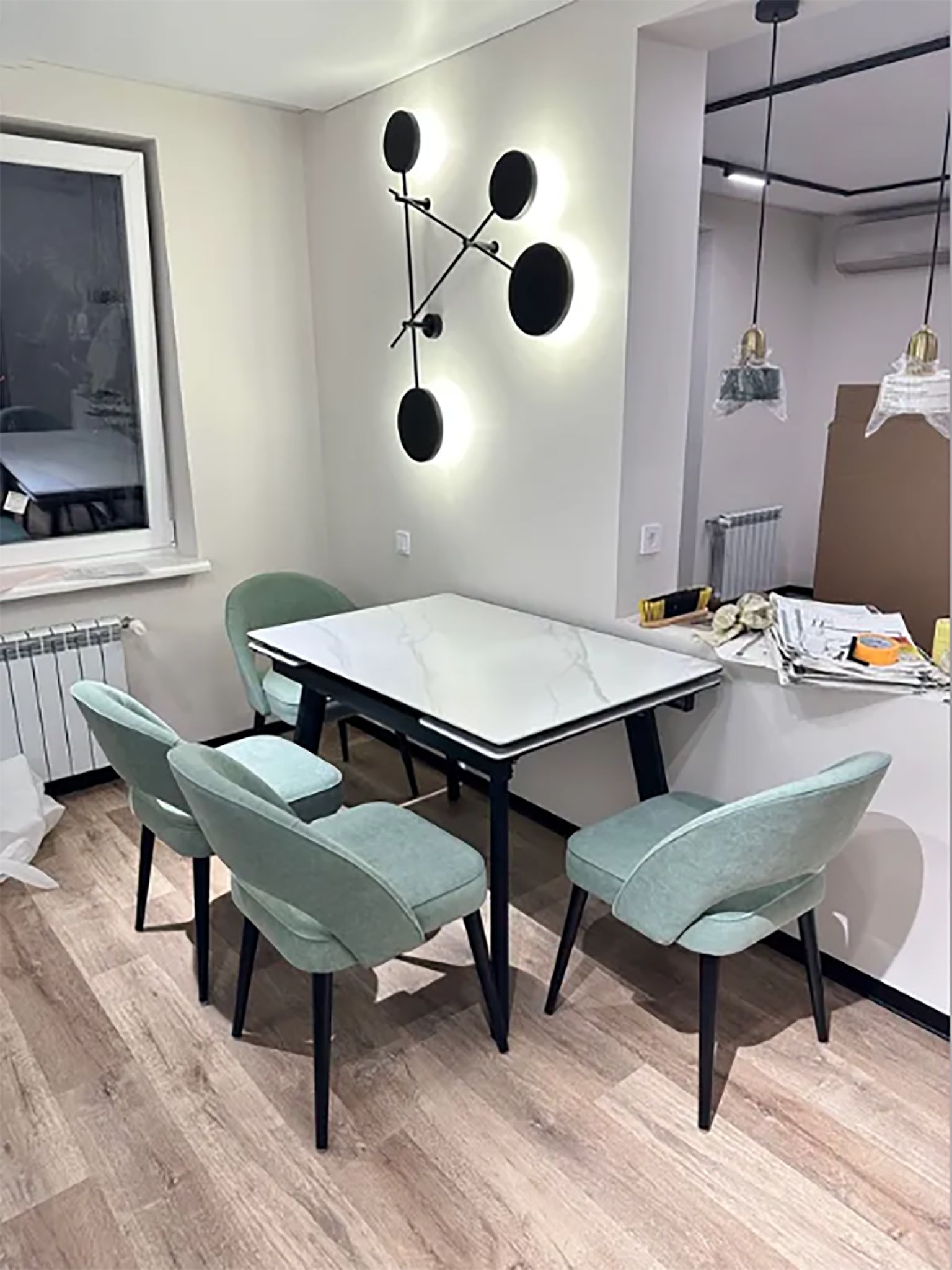 Заглушка левая и правая для L -образного плинтуса, высота 80 мм, Черный матовый, 2 шт Купить оптом Заглушка левая и правая для L -образного плинтуса, высота 80 мм, Черный матовый, 2 шт — изображение 3