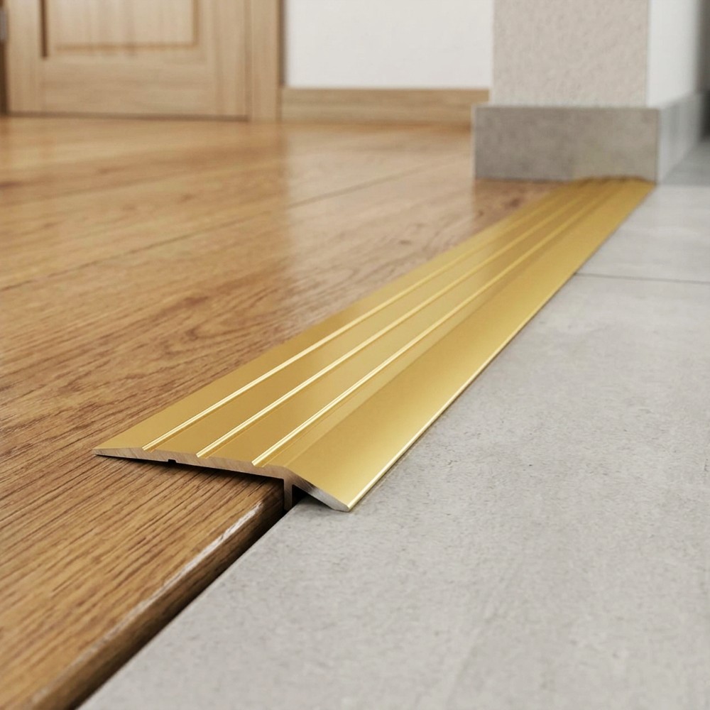 Порог-кант CEZAR, LPS-30X5, длина 930 мм, с отверстием, Латунь полированная, 1 шт Купить оптом Порог-кант CEZAR, LPS-30X5, длина 930 мм, с отверстием, Латунь полированная, 1 шт — изображение 4