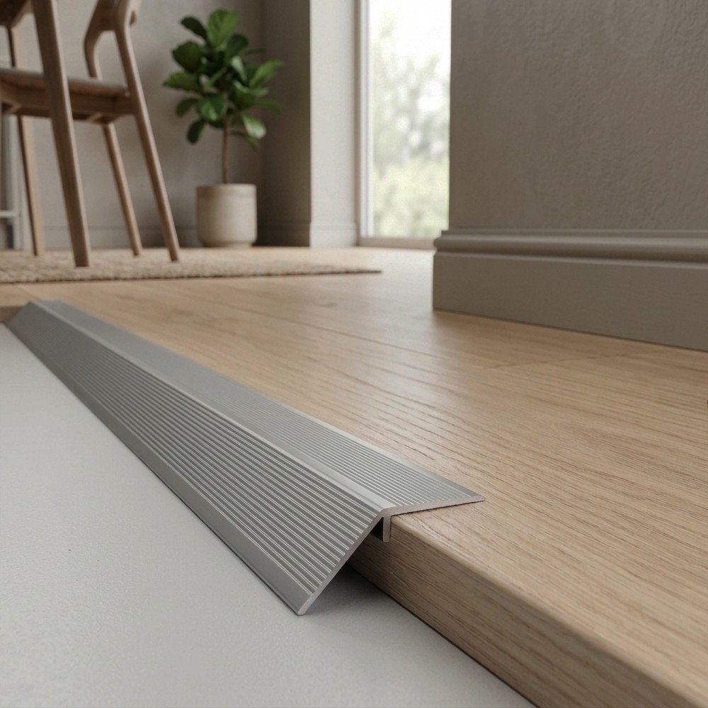 Порог разноуровневый, 54 x 1000 мм, перепад 25 мм, Серебро матовое, 1 шт Купить оптом Порог разноуровневый, 54 x 1000 мм, перепад 25 мм, Серебро матовое, 1 шт — изображение 3